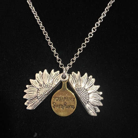 You Are My Sunshine Necklace Sunflower - Picture 3 of 10